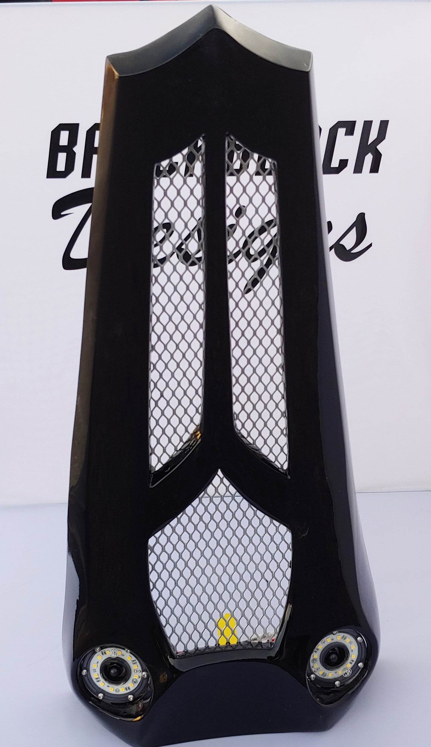 00-2020 Harley chin spoiler NON RAKED