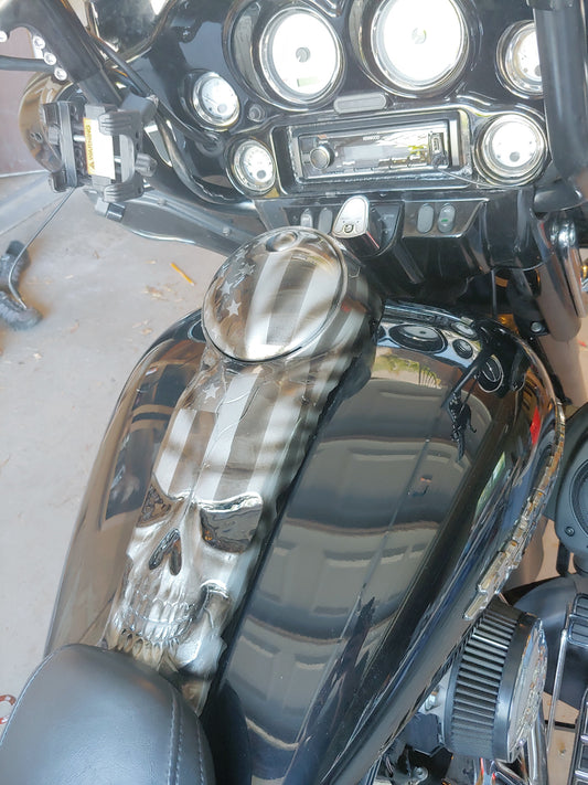 Big 3D Skull Tattered American Flag Harley console