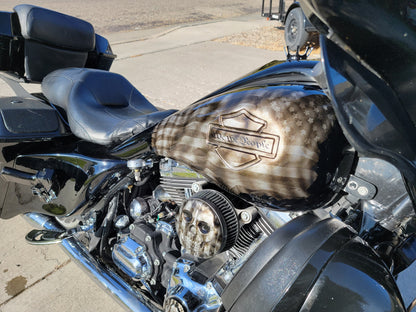 Stretched 6 gallon tank cover shrouds large emblem