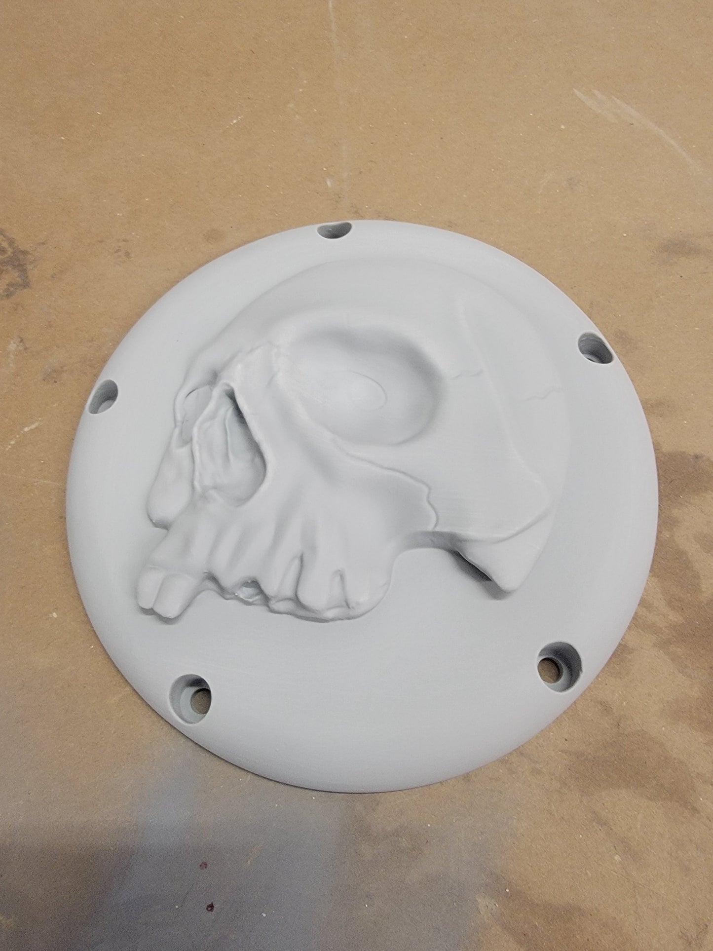 Harley Davidson derby cover twisted red skull
