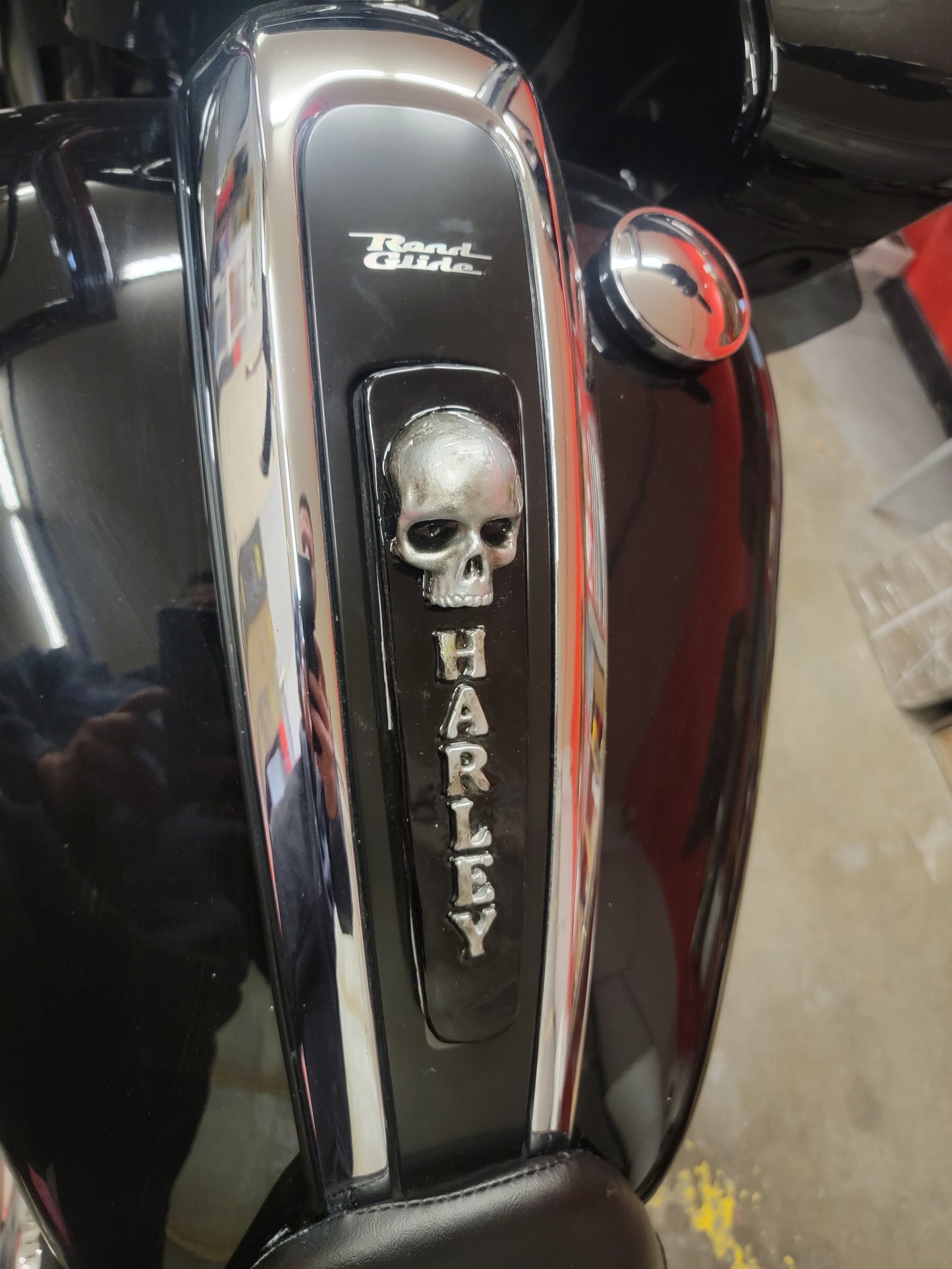 21+ touring console insert 3D ancient skull