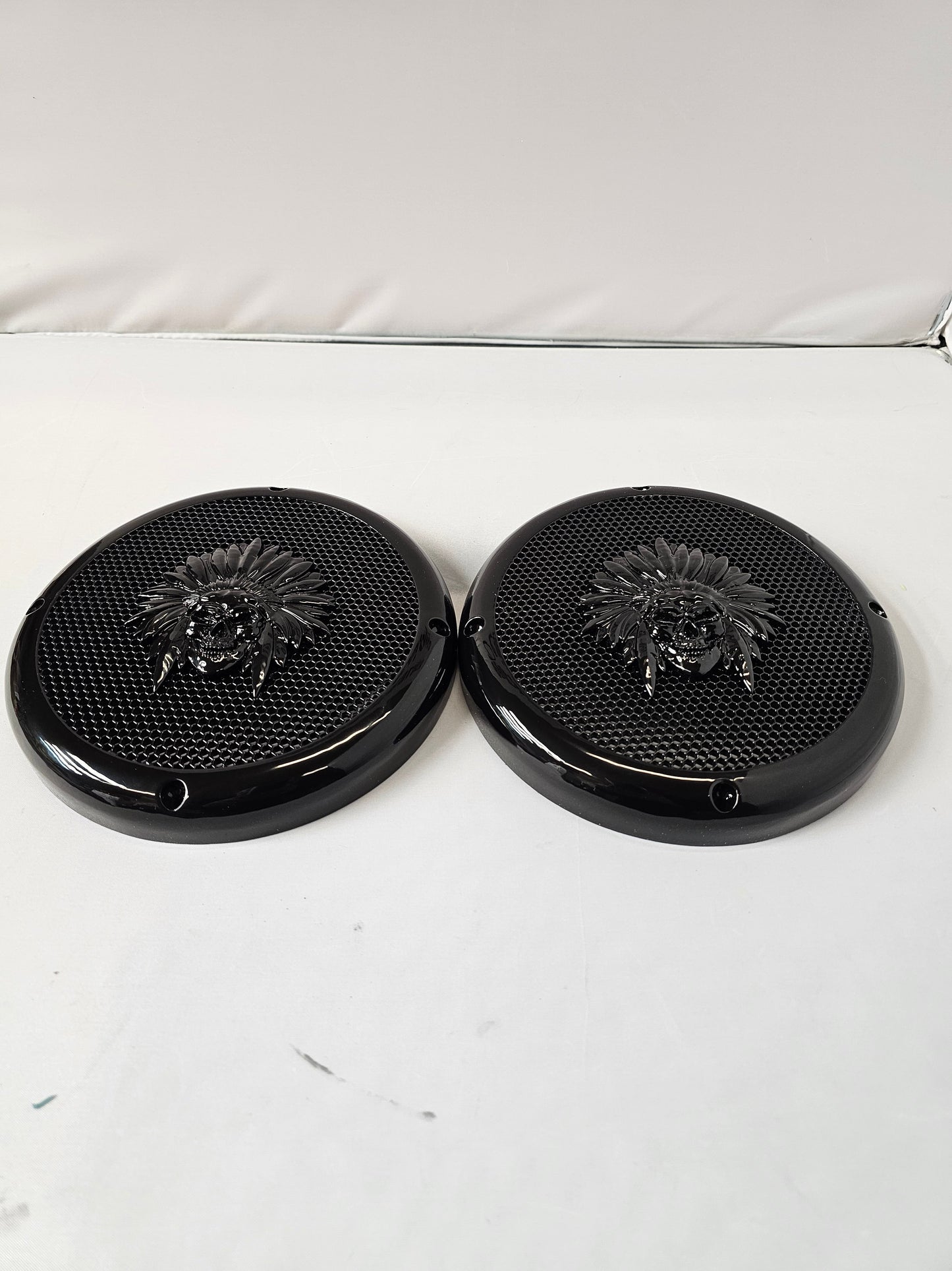 A set of bag 3D skull warbonnet speakers grill covers