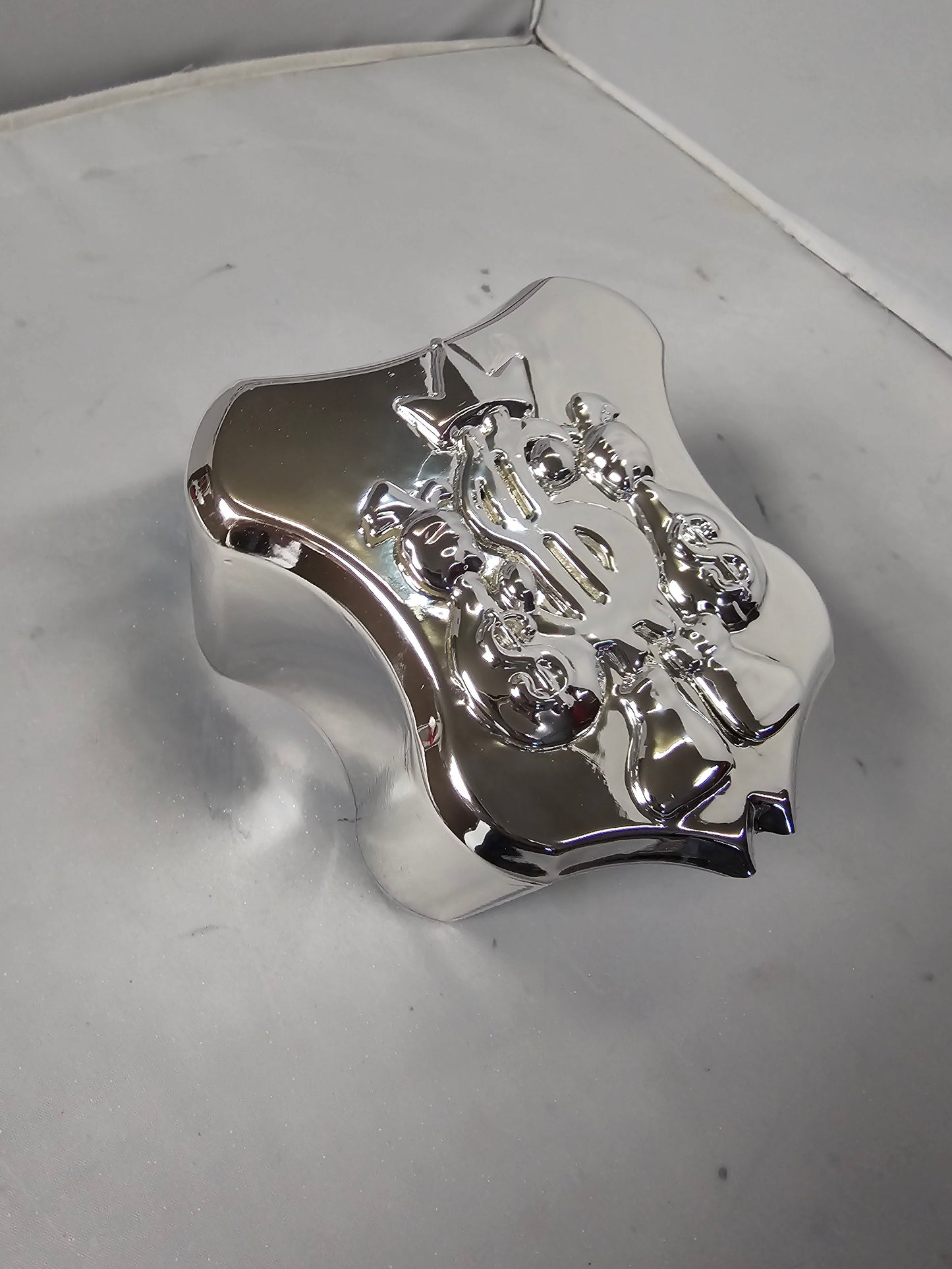 3D money horn cover