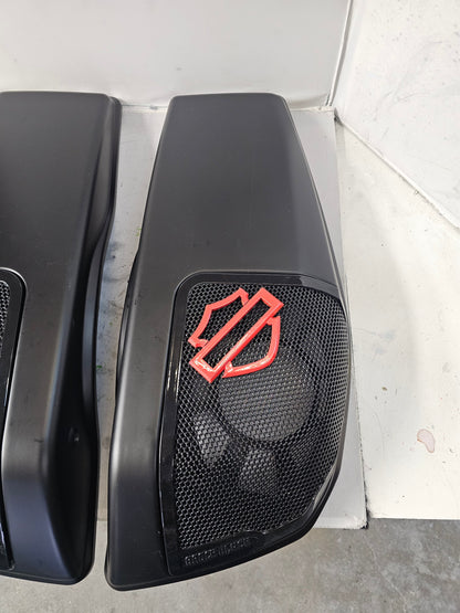 24+ Harley Davidson bag lid Speaker Grill Cover Guard shield theme