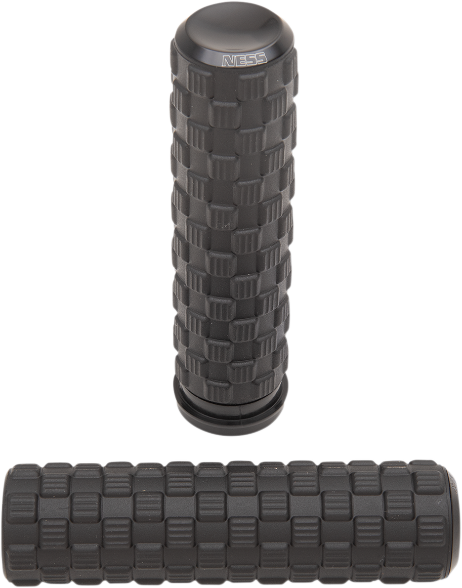 Air Trax Grips - TBW