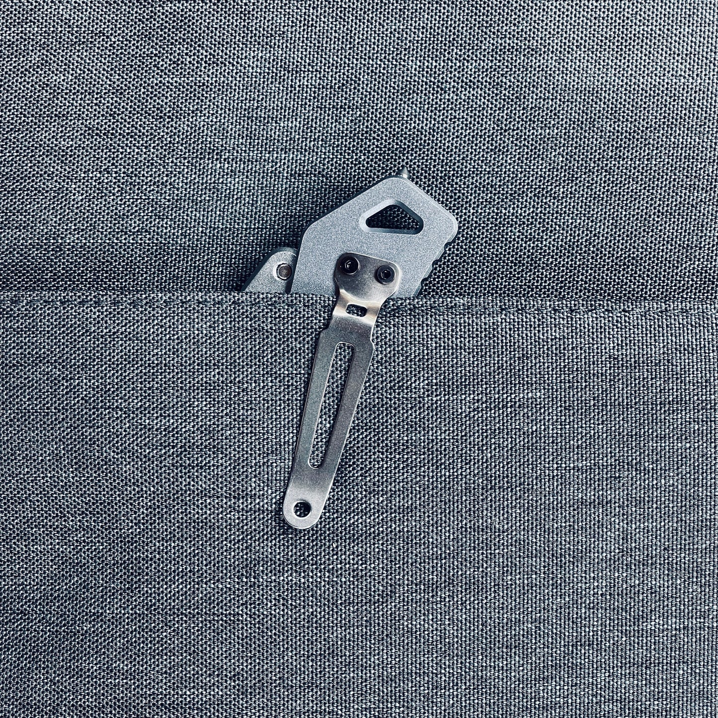 Stinger Godzilla Tool, Folding Pocket Utility - Space Grey