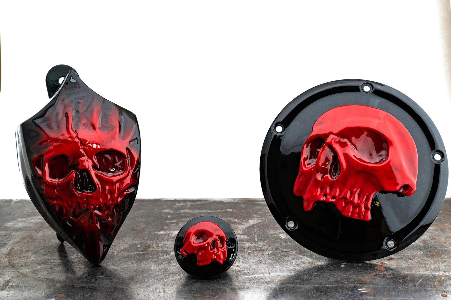Harley Davidson derby cover twisted red skull
