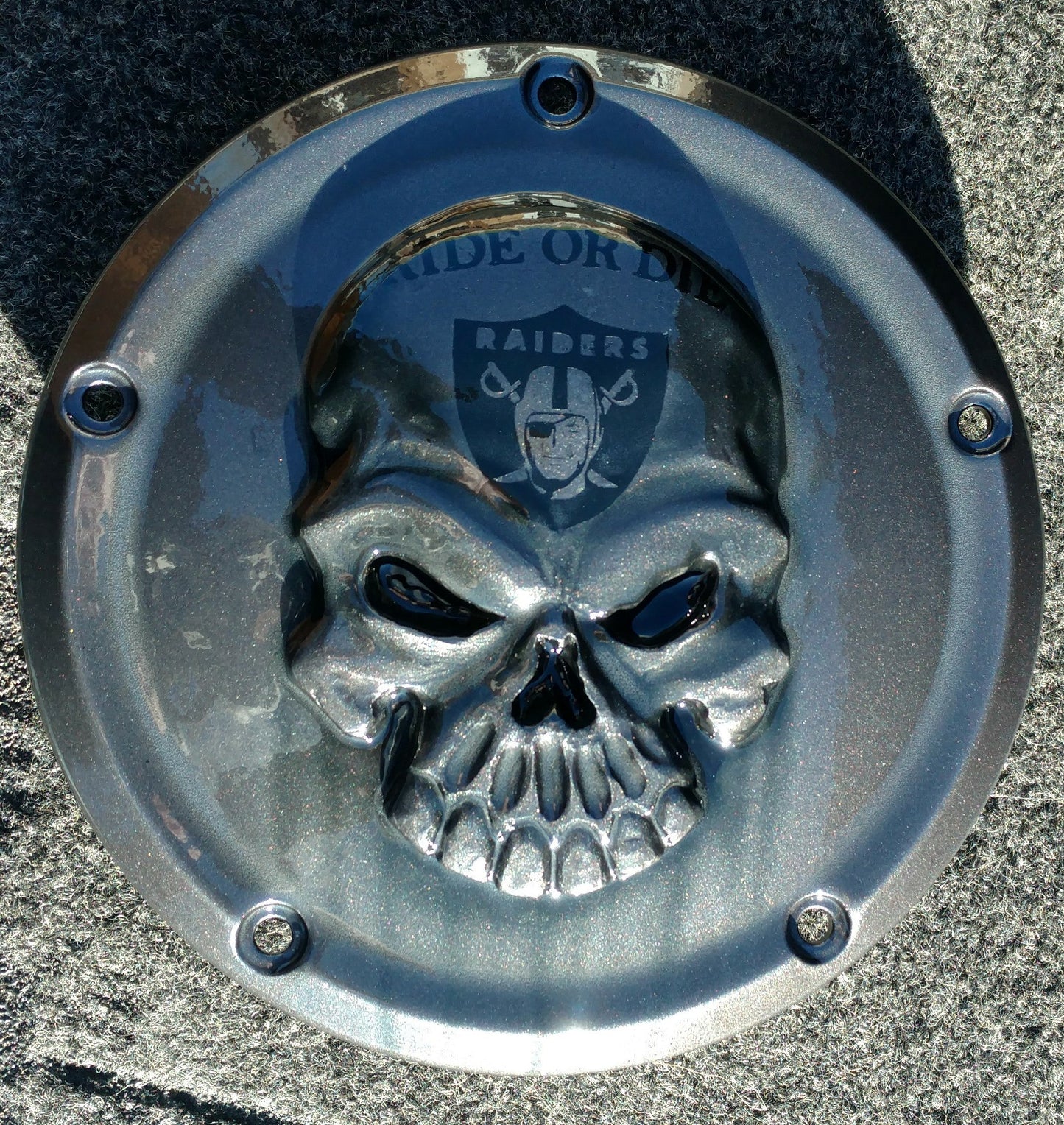 Harley Davidson Derby Cover Raiders skull