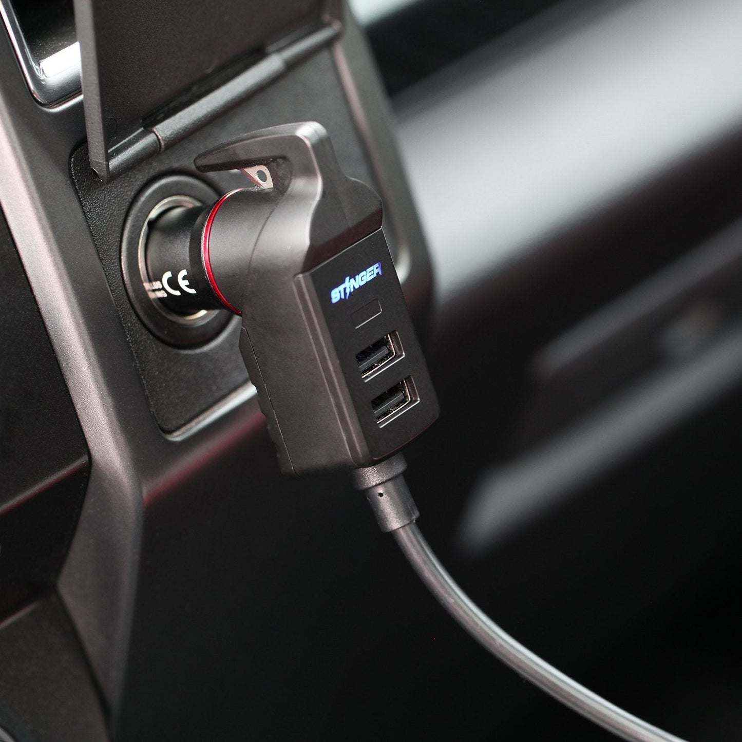 USB Car Charger Emergency Tool With Single Cigarette Lighter Connection
