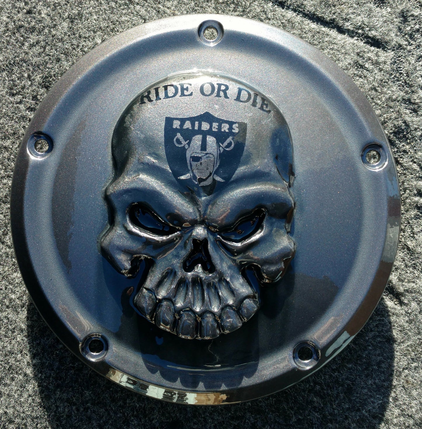 Harley Davidson Derby Cover Raiders skull