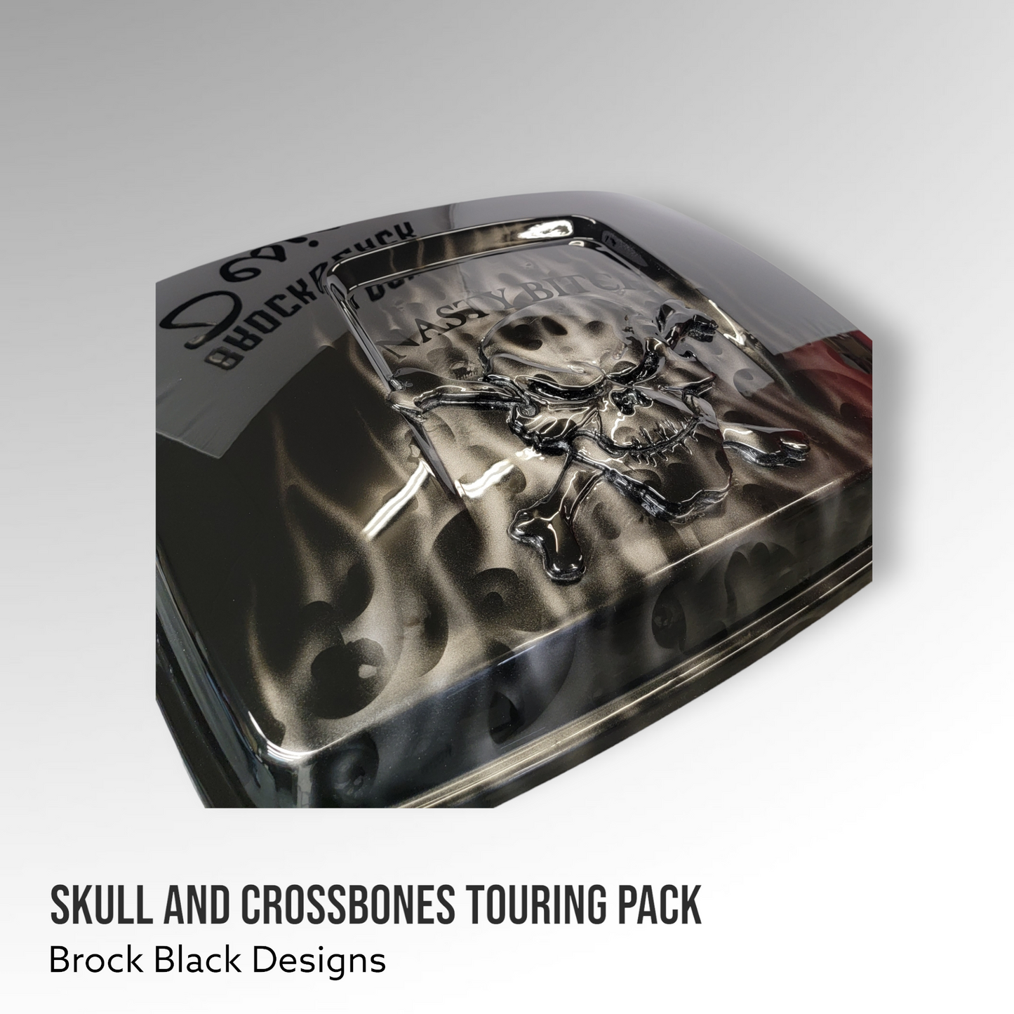 Skull and crossbones touring pack