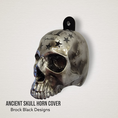 Horn cover with 3D Ancient skull theme