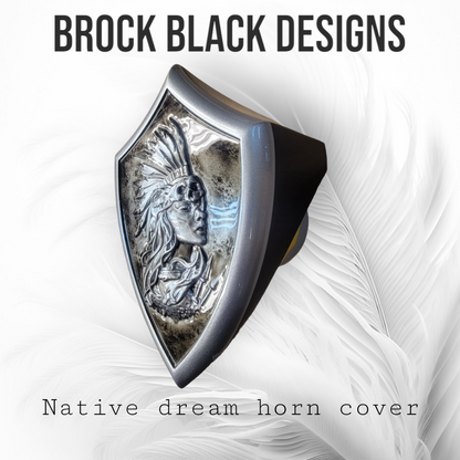 Side-mounted horn covers Native dream theme