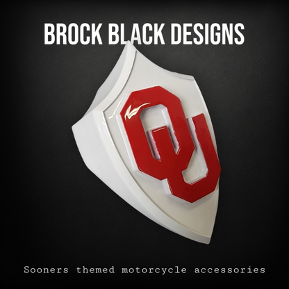 Side-mounted horn cover with OU theme