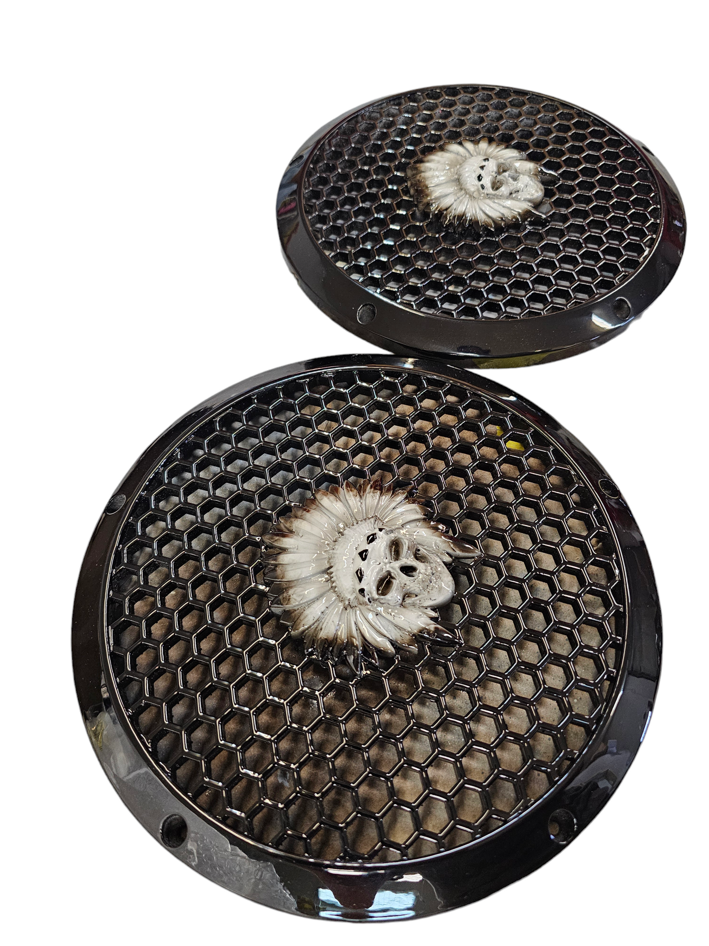 A set of bag Skull Warbonnet speakers grill covers