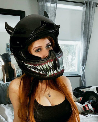MagNeatOhz: Small Black Devil Horns for Helmet