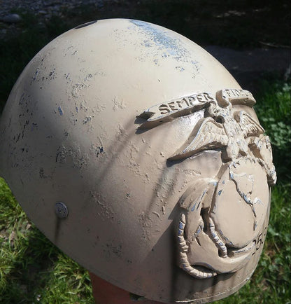 helmet USMC and Soldiers cross